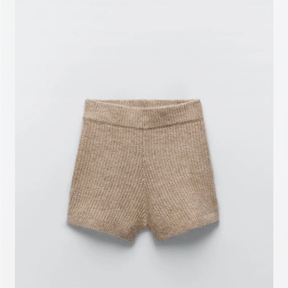 Zara Nude Beige Limited Edition Soft Wool Blend Knit Shorts med